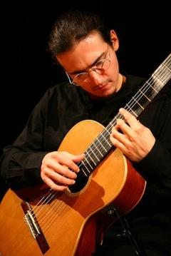 Gitarrenvirtuose Nicolas Papin, Frankreich