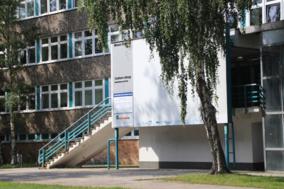 Gebäude in der Wiener-Straße 1