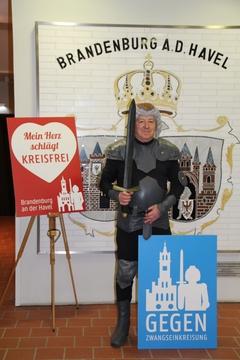 Ritter Roland in Rüstung für die Kreisfreiheit