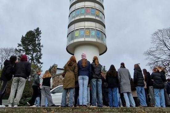 Die Friedenswarte – ein Jubilar mit Botschaft: Zum 25. Jahrestag der DDR-Gründung war sie am 7. Oktober 1974 eingeweiht worden.