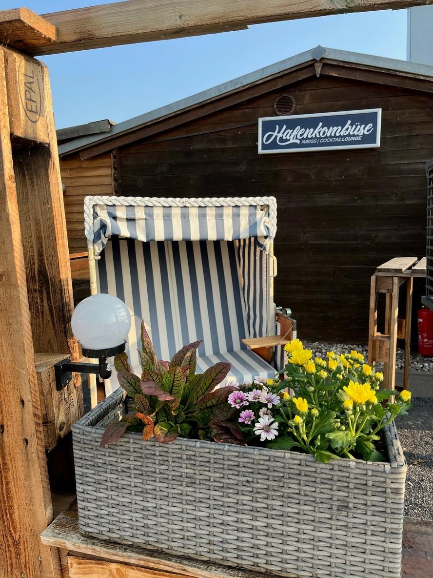 Blick auf die Hafenkombüse