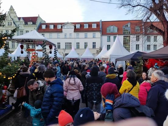 Andrang auf dem Altstädtischen Markt