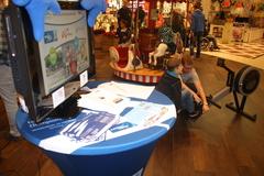 Auch jüngere Besucher der Sankt-Annen-Galerie nutzen die Gelegenheit für ein "Schnupper"-Rudern. Auch jüngere Besucher der Sankt-Annen-Galerie nutzen die Gelegenheit für ein "Schnupper"-Rudern.