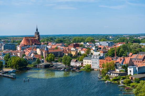 Blick vom Mühlendamm zur Dominsel