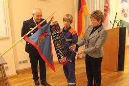 Jugendfeuerwehren und Lebensretter gedankt