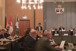 Bürgermeister Scheller unterstützt Forderung nach Abbiege-Assistent