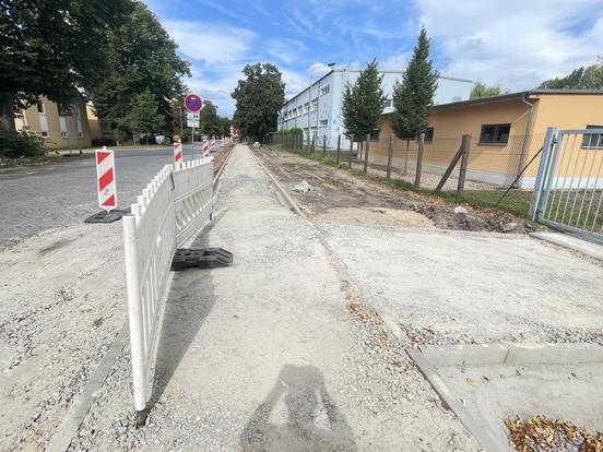 Die Bauarbeiten am Gehweg Potsdamer Straße sind im Zeitplan