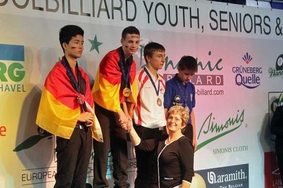 Medaillensegen für die Deutschen Billardspieler in Brandenburg an der Havel bei der Europameisterschaft im Stahlpalast