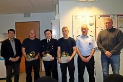 Die beförderten Kameraden mit Feuerwehrleiter Uwe Hohn sowie OB Steffen Scheller und Thomas Barz