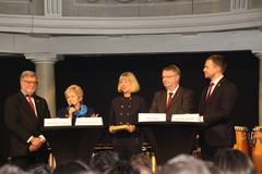 Hans-Peter Golde (MHB-Aufsichtsrat und Bürgermeister Neuruppin), Dr. Dietlind Tiemann (MHB-Aufsichtsrat und Oberbürgermeisterin Brandenburg an der Havel), Dr. Udo Wolter (Präsident Landesärztekammer Brandenburg), Ralf Reinhardt (MHB-Aufsichtsratsvorsitzender und Landrat Ostprignitz-Ruppin)