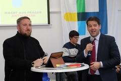 Auch Steffen Scheller stand Rede und Antwort