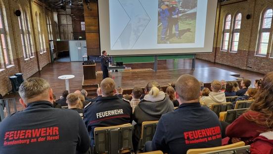 Daniel Bethge präsentierte Fotos und Fakten.