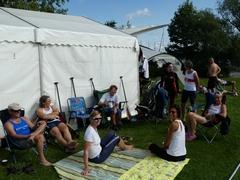 Team Deutschland Mitglieder des deutschen Teams entspannen in lockerer Atmosphäre nach dem anstrengenden Training.