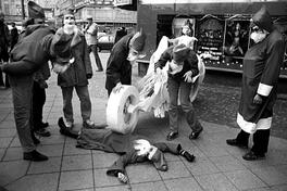 Stefan Roloff – Kunst ist entweder Plagiat oder Revolution