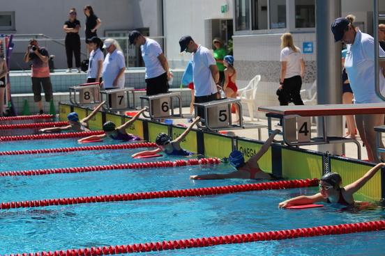 Die Schwimmwettkämpfe fanden bei besten Bedingungen im Marienbad statt