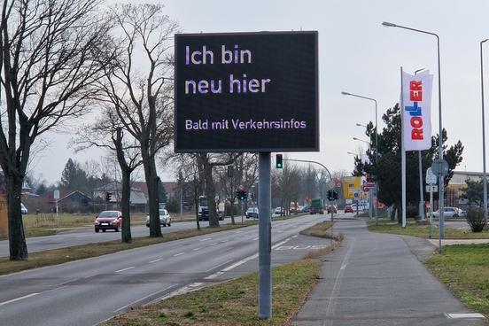 Der "Matrixanzeiger" an der Brielower Landstraße.