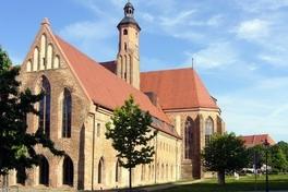 Kirchenschiff im Paulikloster