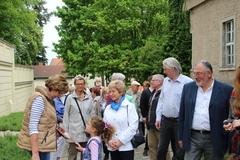 ...gespickt mit allerlei Interessantem aus Fontanes Zeit, hier historischem Plauer Porzellan