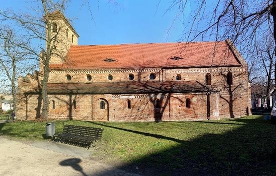 Blick auf das Gebäude.