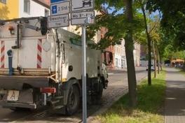 Kehrmaschine im Einsatz