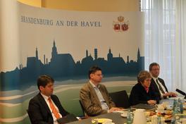 Stadtspitze gibt Ausblick auf 2014