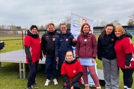 Gruppenbild mit den Organisatoren