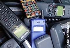 Akkus und Batterien enthalten giftige Substanzen, wie Arsen, Cadmium, Kupfer, Blei, Quecksilber, Nickel und Zink.