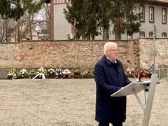 SVV-Vorsitzender bei seiner Ansprache anlässlich des Gedenktages.