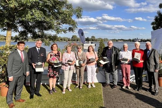 Gruppenfoto der Ehrenamtler