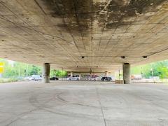 Überwachungssystem an der Unterseite der Brücke