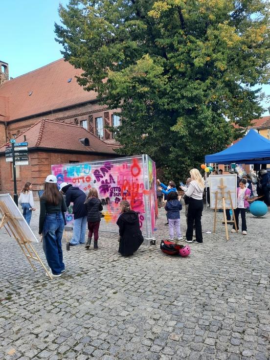 Angebote für Mädchen auf dem Altstädtischen Markt