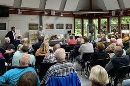 OB vor Ort im Naturschutzzentrum