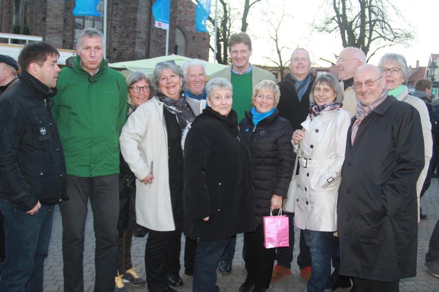 Gruppenfoto Partnerschaft Kaiserslautern, dänische Gäste aus Ballerup und Frau Dr. Tiemann