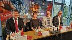 Oberbürgermeister Steffen Scheller war bei der Programmvorstellung vom BT-Geschäftsführerin Christine Flieger und BT-Intendant Dr. Alexander Busche.
