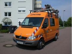 Mit diesem Spezialfahrzeug werden die Straßen der Havelstadt fotografiert.