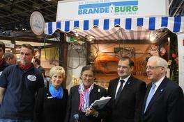 Königlicher Besuch am Brandenburg-Stand