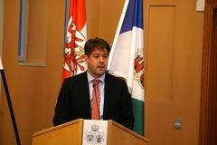 Aufgrund der hohen Inzidenz in der Stadt Brandenburg gelten für die Sitzung der SVV weitere Auflagen für Teilnehmer.