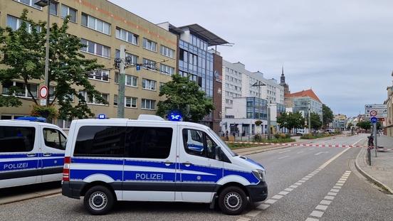 Polizeiabsperrung in der Sankt-Annen-Straße