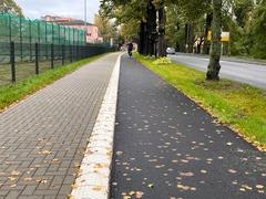 Blick auf die neuen Geh- und Radwege.