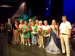 Steffen Scheller gratulierte gemeinsam mit Wolfgang Orphal und der Havelkönigin den ausgezeichneten Seniorinnen:Inge Neustadt, Gertrud Engel, Ursula Bluhm, Dr. Christiane Kopp, Irene Schulze, Barbara Haberland,Edeltraud Oeter und Jutta Wolf