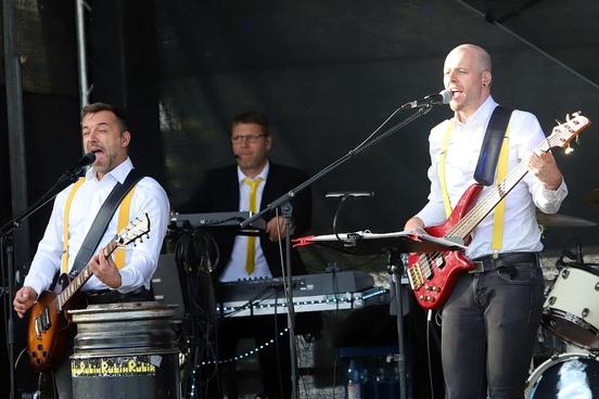 The Rubix sorgte am Samstag für Livemusik auf der Festwiese